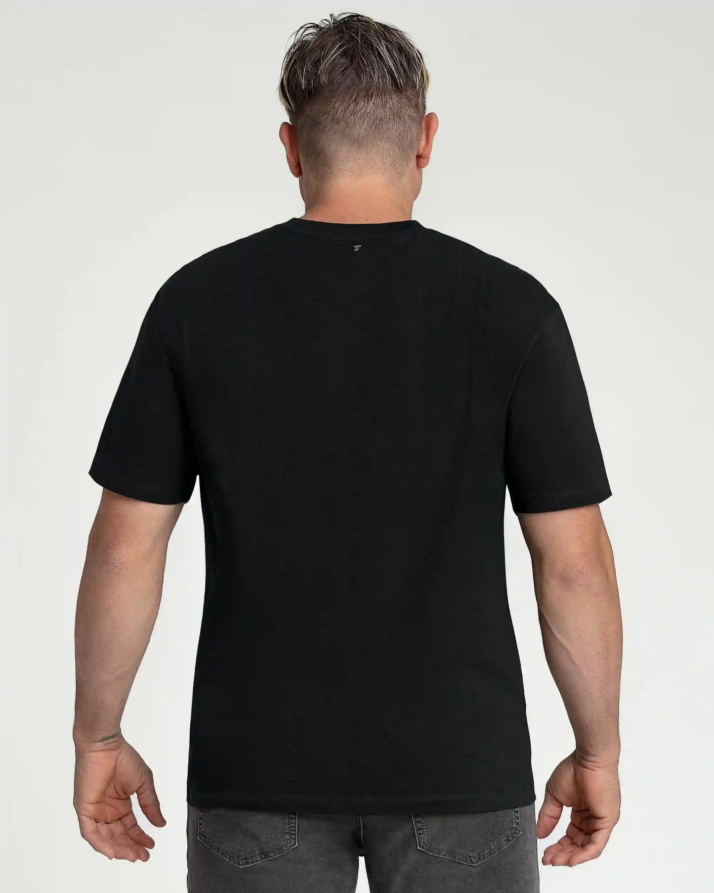 Organic Crew Neck T-Shirt (Relaxed Fit) / Black