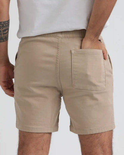 Everyday Comfort Shorts (Athletic Fit) / Light Khaki