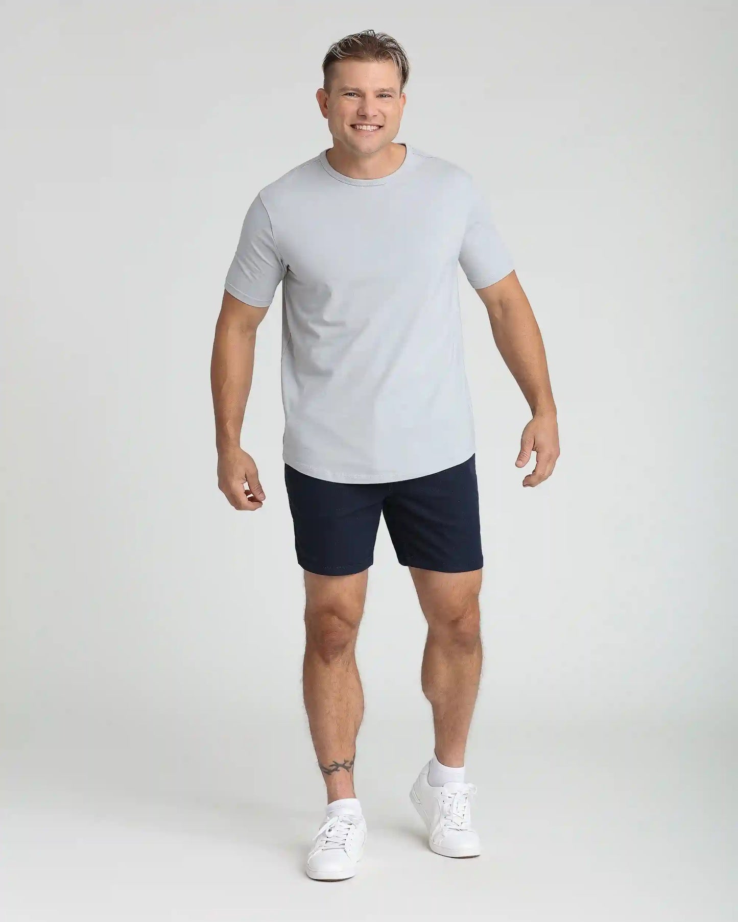 Everyday Comfort Shorts (Slim Fit) / Navy